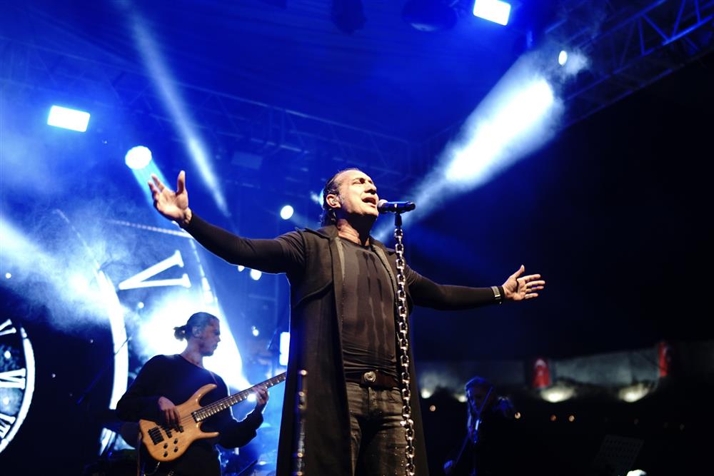 AYK01247.jpg AYK01247.jpg