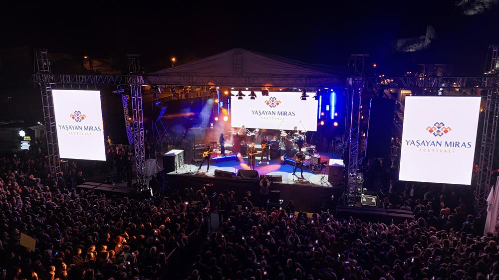 DJI_20251004194324_0028_D.jpg DJI_20251004194324_0028_D.jpg